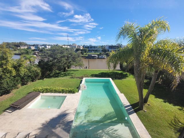 place photo 24