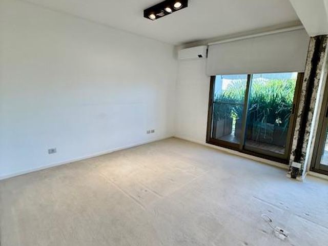 place photo 58