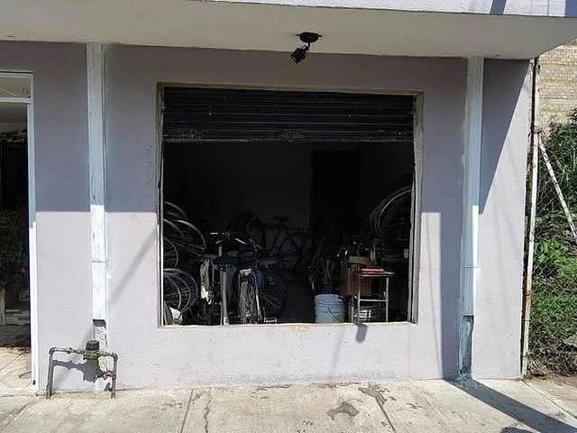 place photo 13
