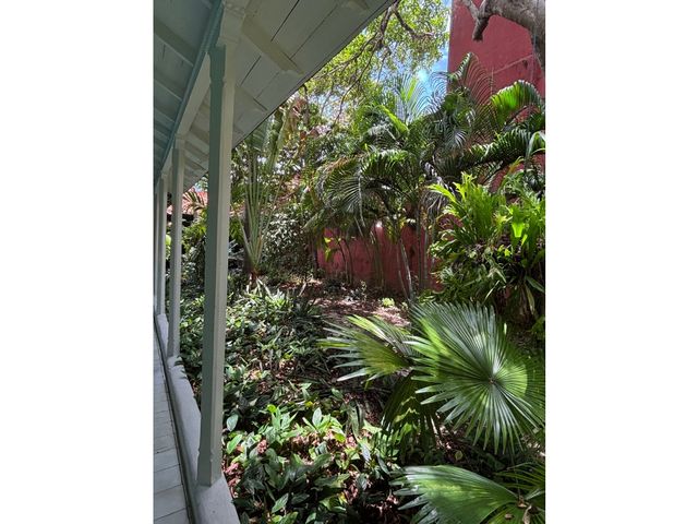 place photo 47