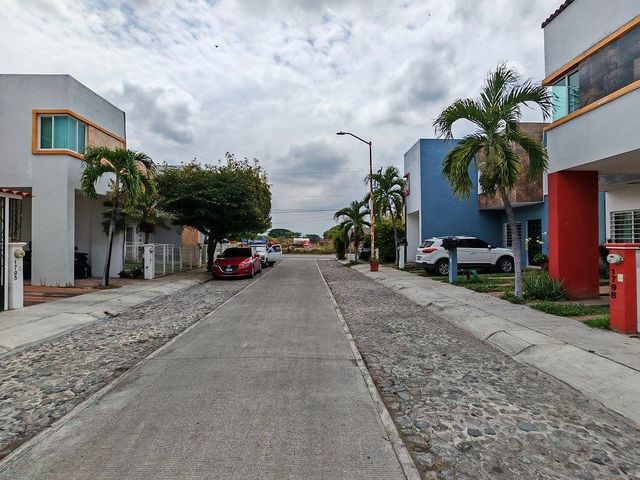 place photo 13