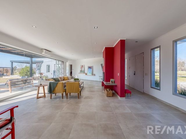 place photo 51