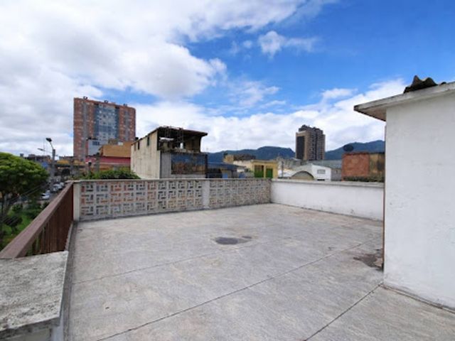 place photo 25