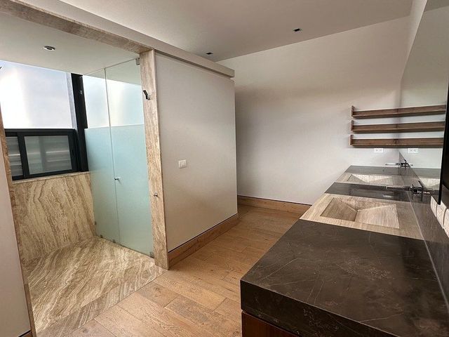 place photo 42