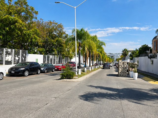 place photo 23
