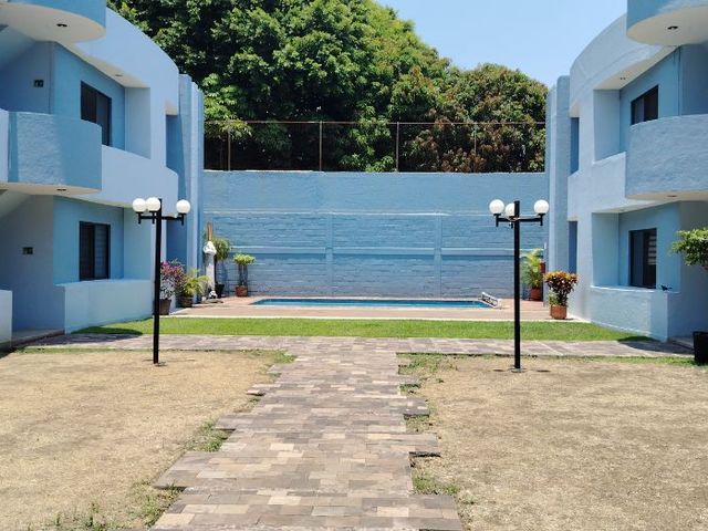 place photo 26