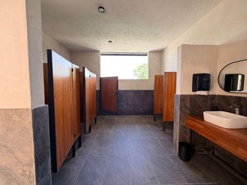 place photo 32
