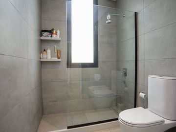place photo 59