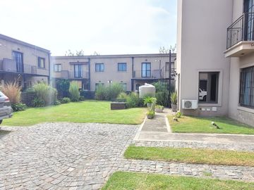 place photo 23