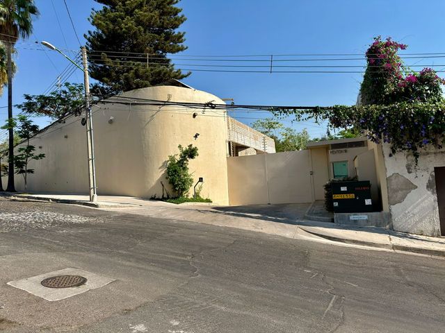 place photo 18