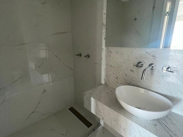 place photo 62
