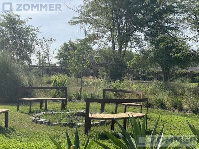 place photo 32