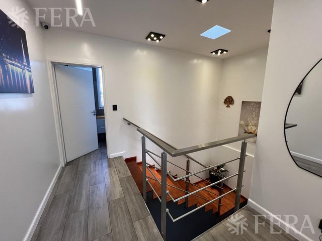 place photo 77