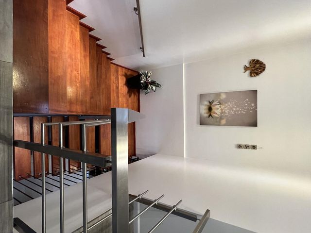 place photo 52