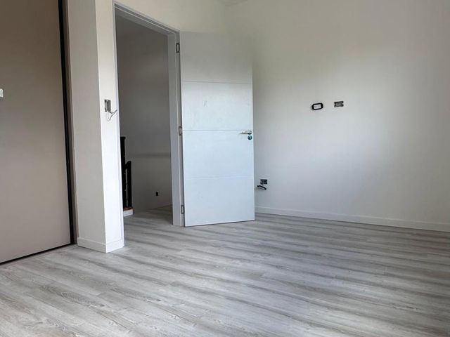 place photo 53