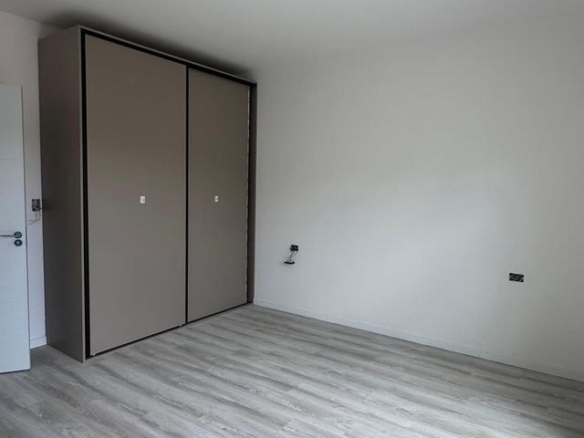 place photo 52