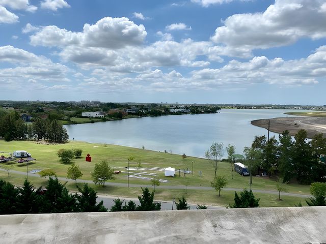place photo 36