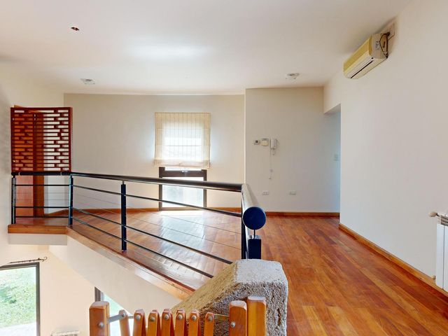 place photo 63