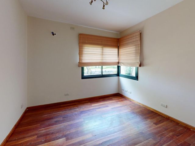 place photo 73