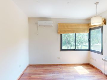 place photo 66