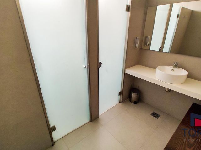 place photo 52