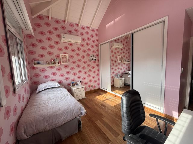 place photo 60