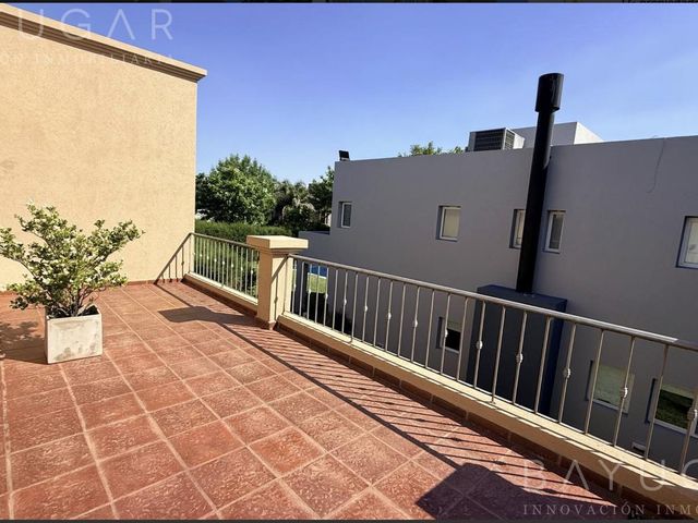 place photo 34