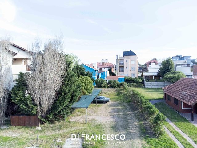 place photo 49