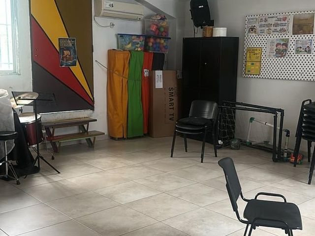 place photo 18