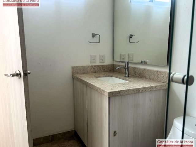 place photo 37