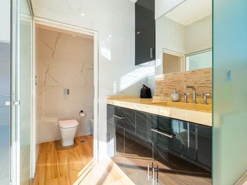 place photo 32