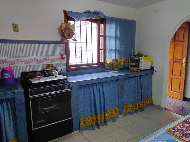 place photo 66