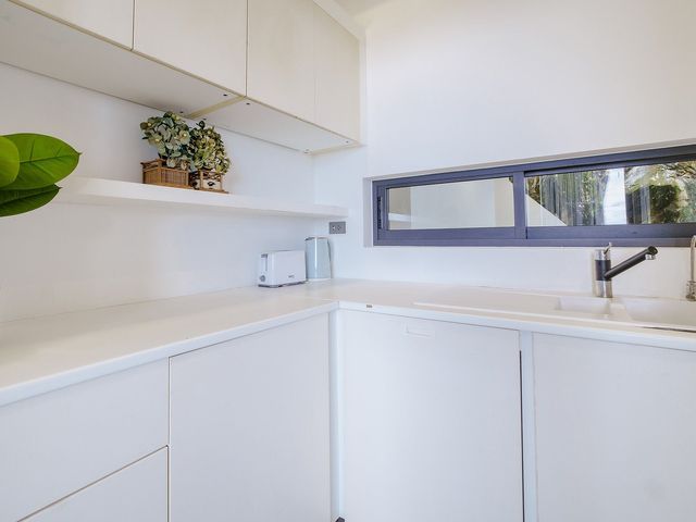 place photo 64