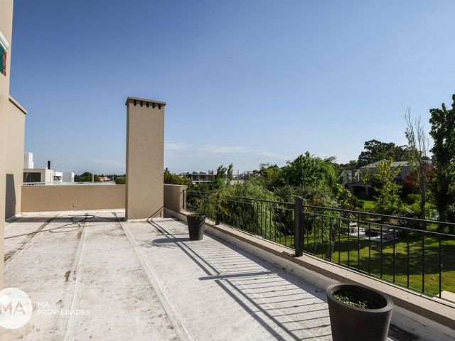 place photo 33