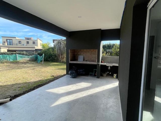 place photo 66