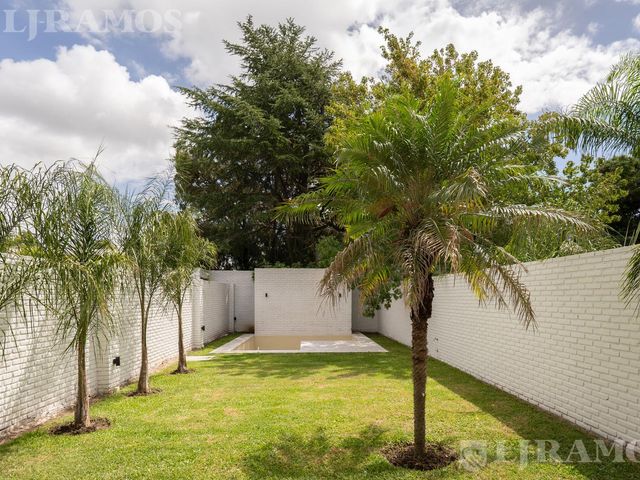 place photo 43
