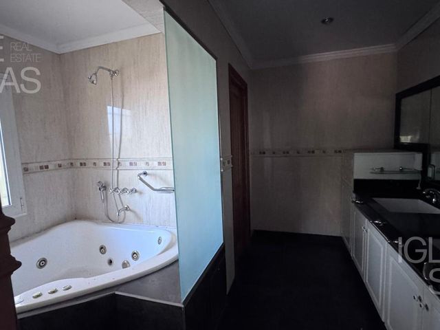 place photo 97