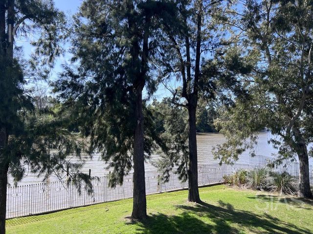 place photo 68