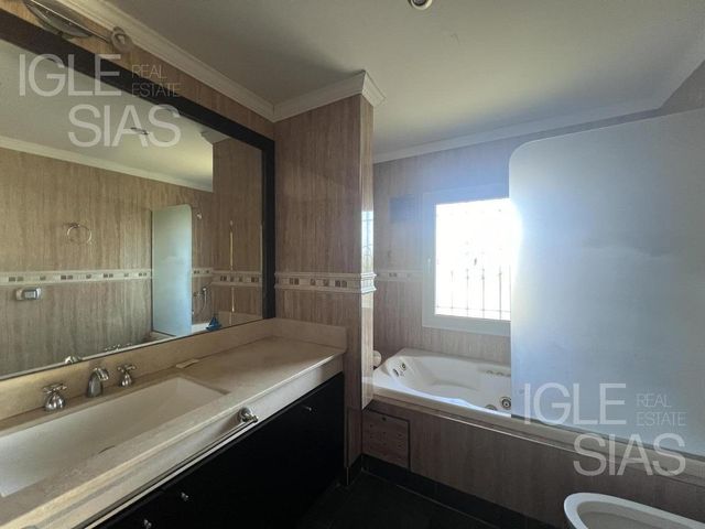 place photo 63