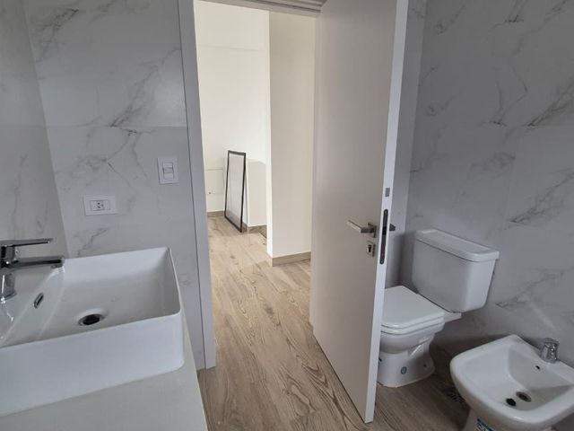place photo 54