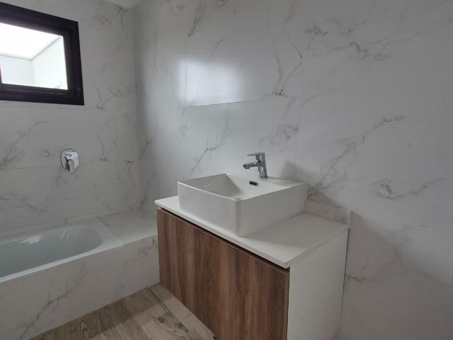 place photo 53