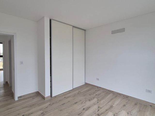 place photo 56