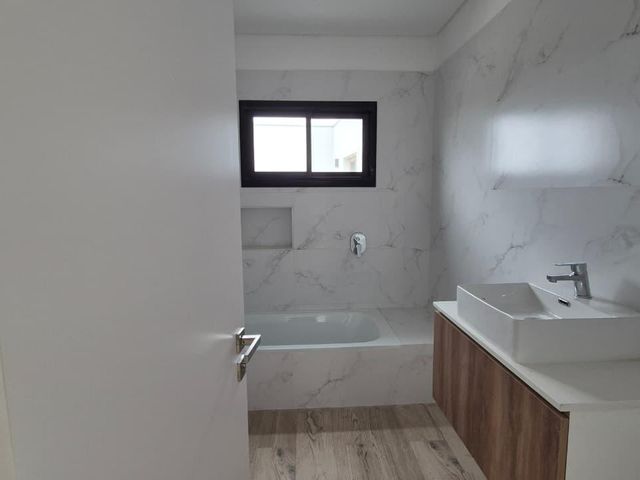 place photo 52