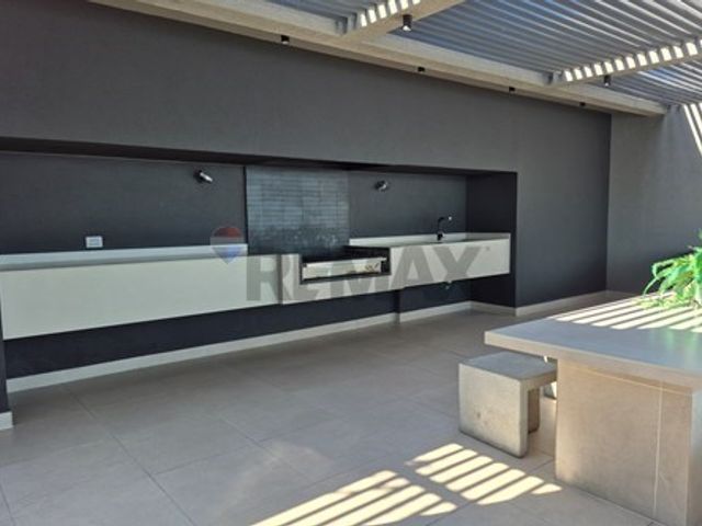 place photo 66