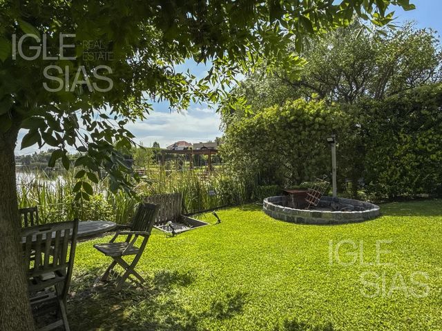 place photo 37