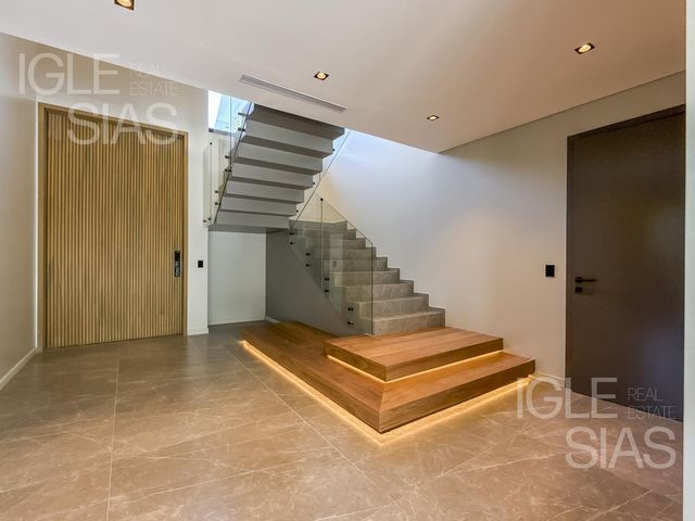 place photo 44