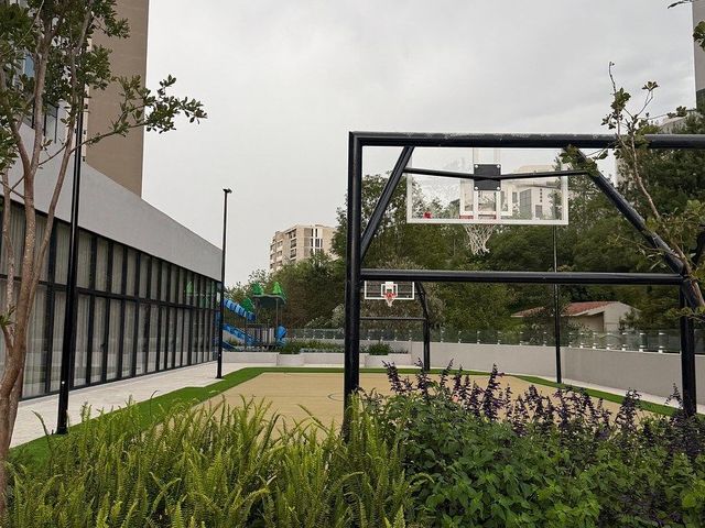 place photo 48