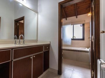 place photo 63