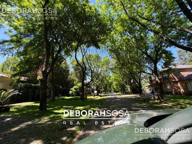 place photo 66
