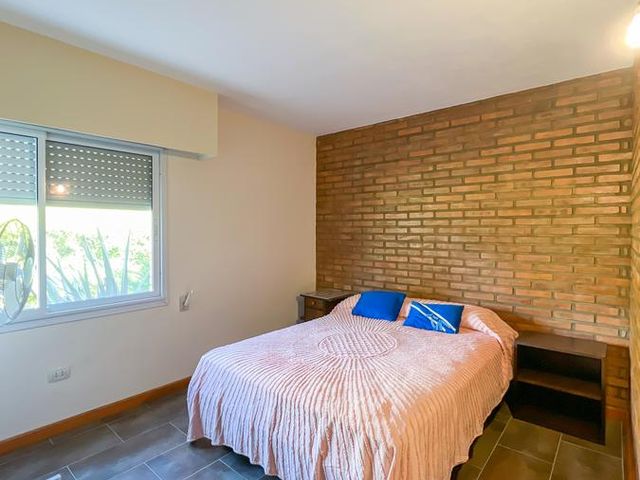 place photo 48